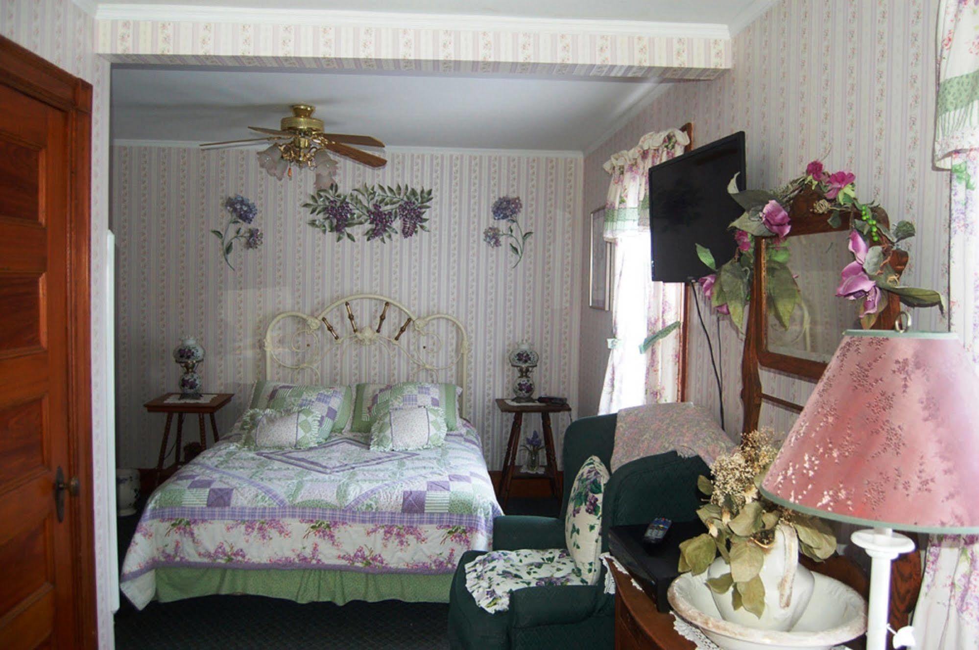 Atlantic Birches Inn B&B Old Orchard Beach Exterior photo