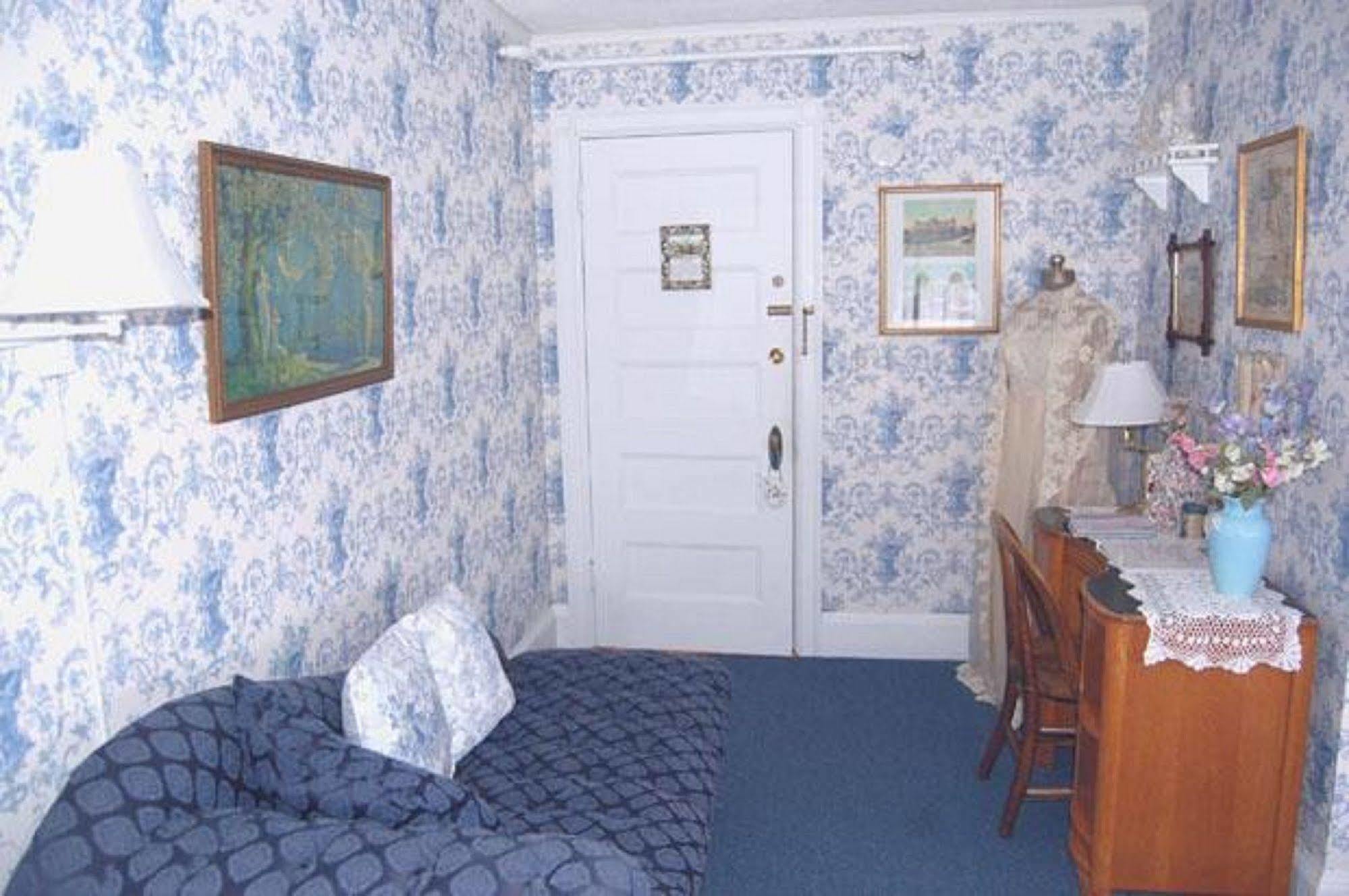 Atlantic Birches Inn B&B Old Orchard Beach Exterior photo