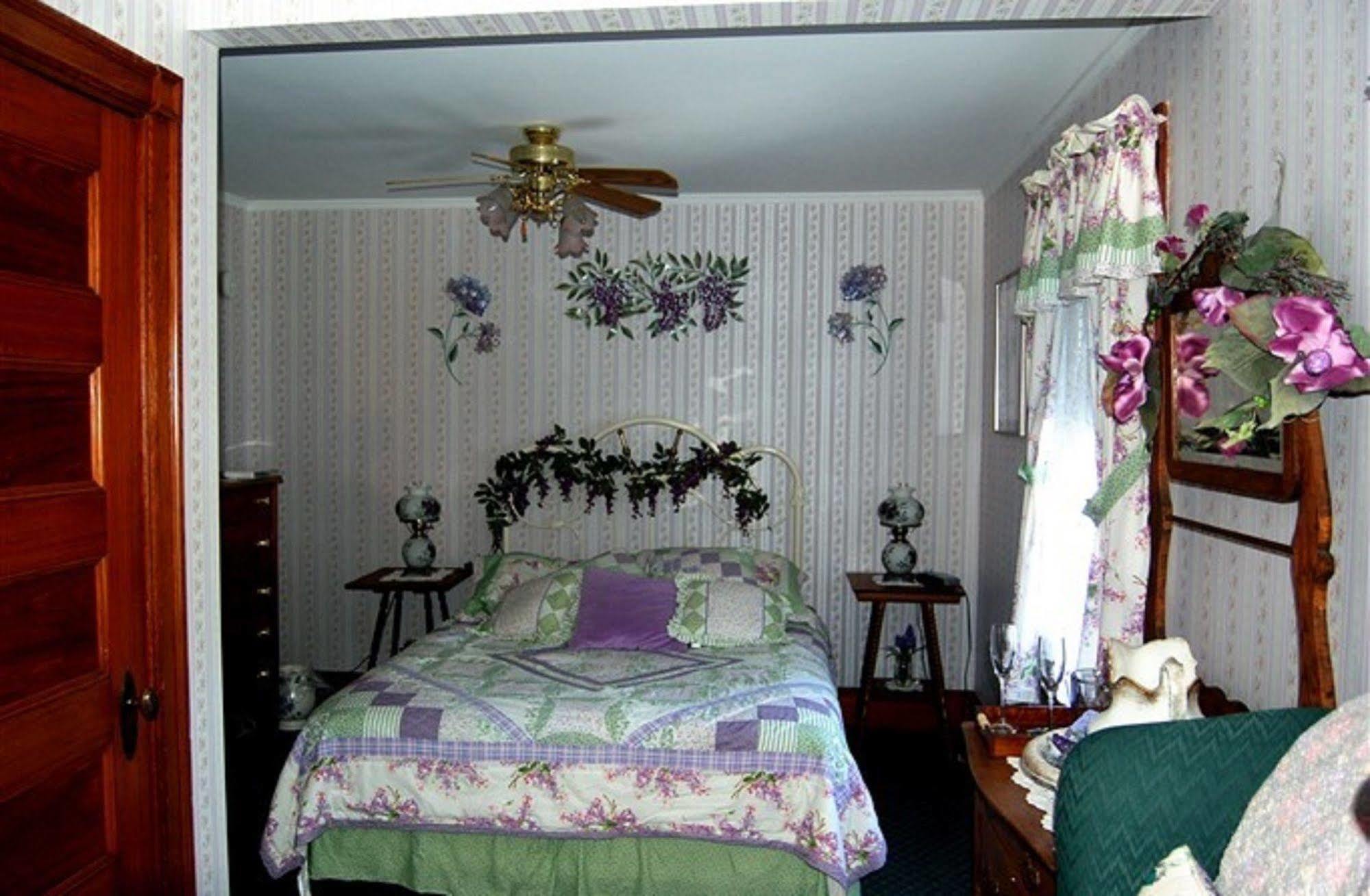 Atlantic Birches Inn B&B Old Orchard Beach Exterior photo